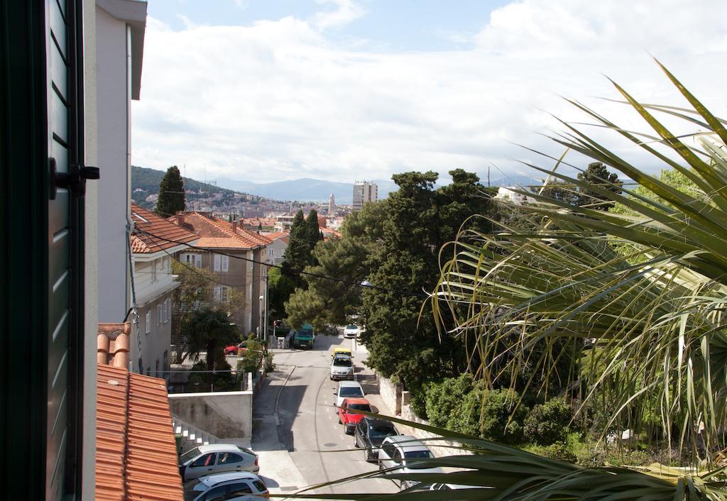Apartment Firule Sandy Beach Split Eksteriør bilde