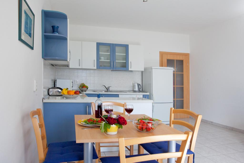 Apartment Firule Sandy Beach Split Eksteriør bilde